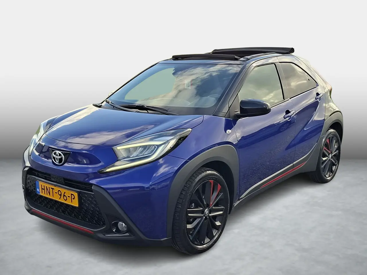 Toyota Aygo X 1.0 VVT-i S-CVT Premium 2025, foto 1