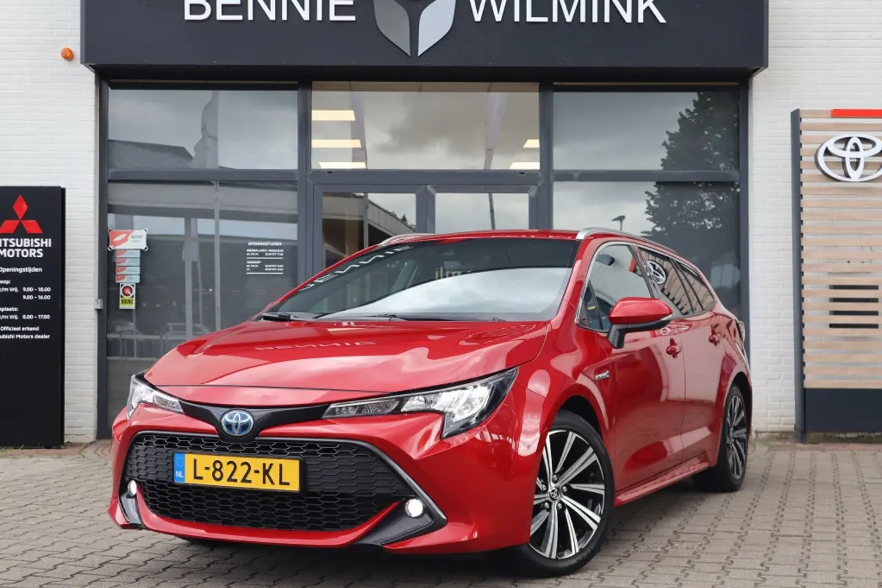 Toyota Corolla Touring Sports 1.8 Hybrid Dynamic Trekhaak 2021, foto 1
