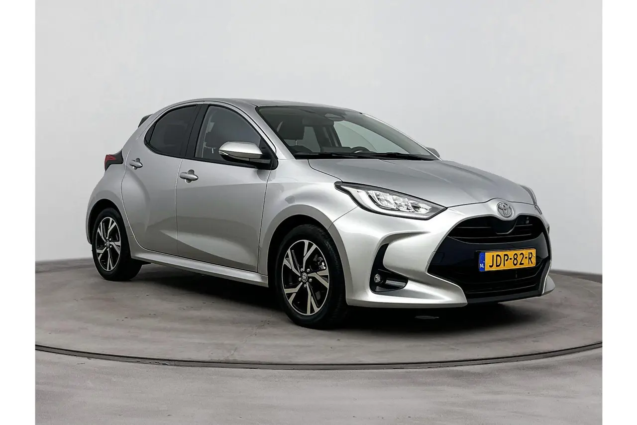 Toyota Yaris 1.5 Hybrid 115 Dynamic 2025, foto 1