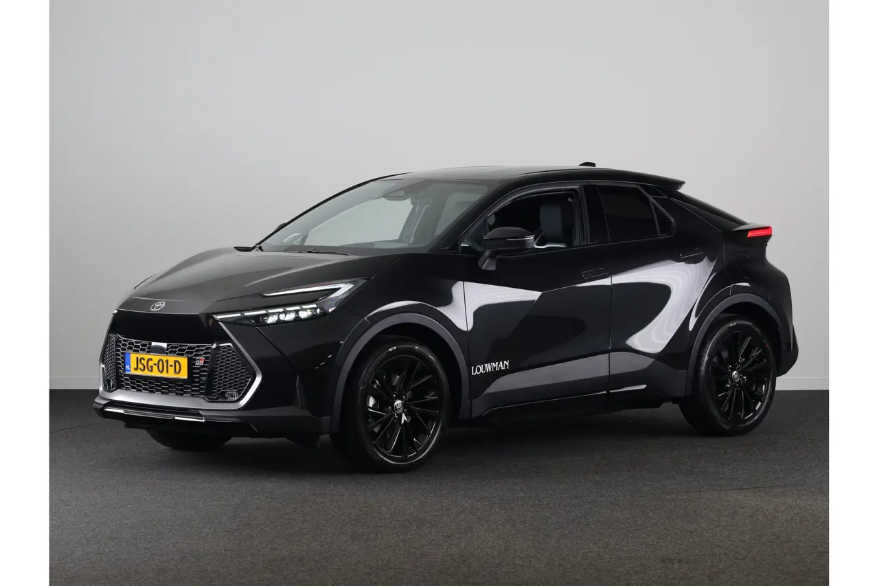 Toyota C-HR 2.0 Plug-In Hybrid 220 Black Edition 2026, foto 1