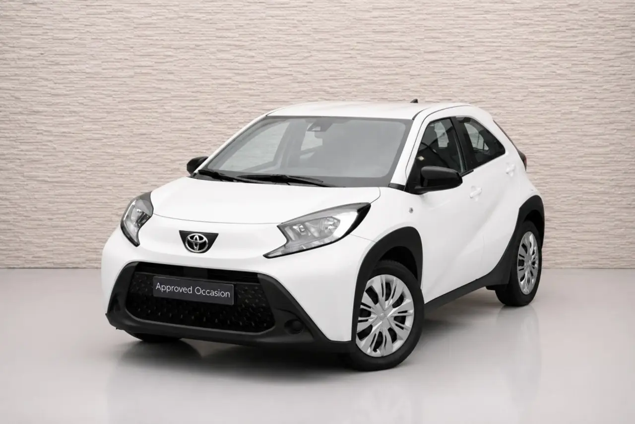 Toyota Aygo X 1.0 VVT-i Mt Play 2025, foto 1