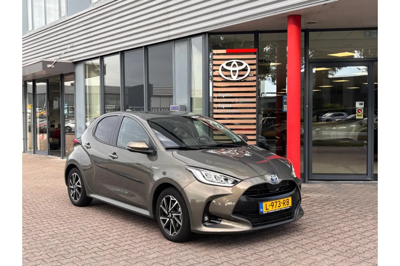 Toyota Yaris 1.5 Hyb. Style 2021, foto 1