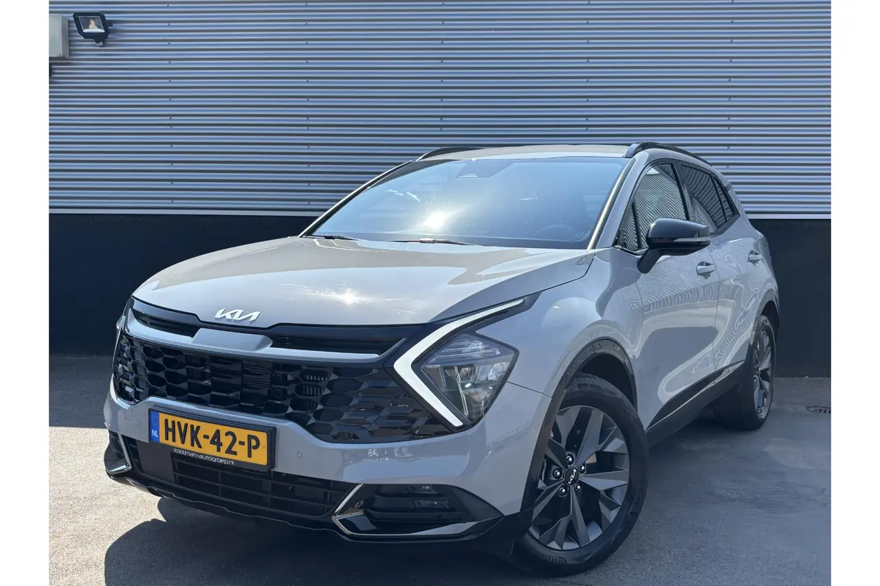 Kia Sportage 1.6 T-GDi Hybrid Dark Edition 2025, foto 1