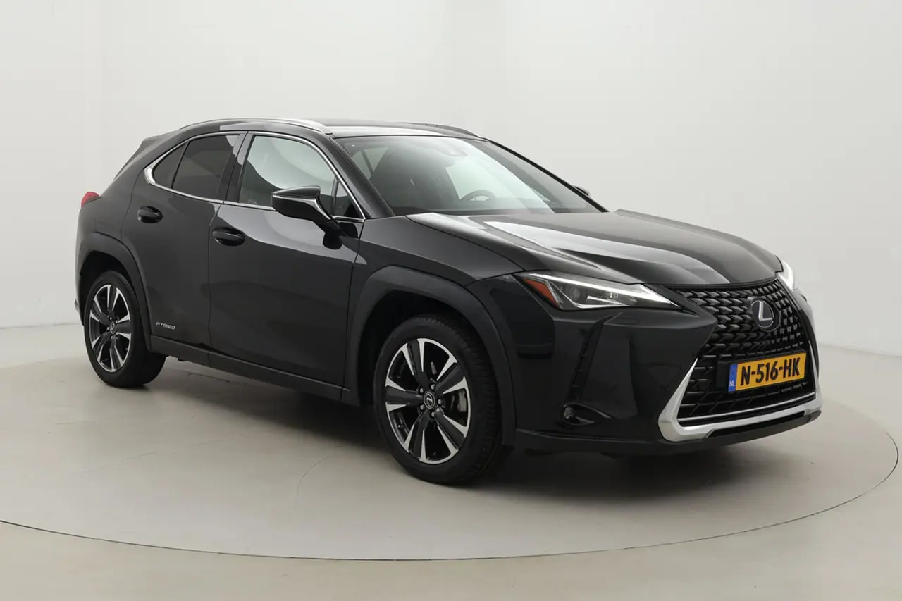 Lexus UX 250H Preference Line 2021, photo 1