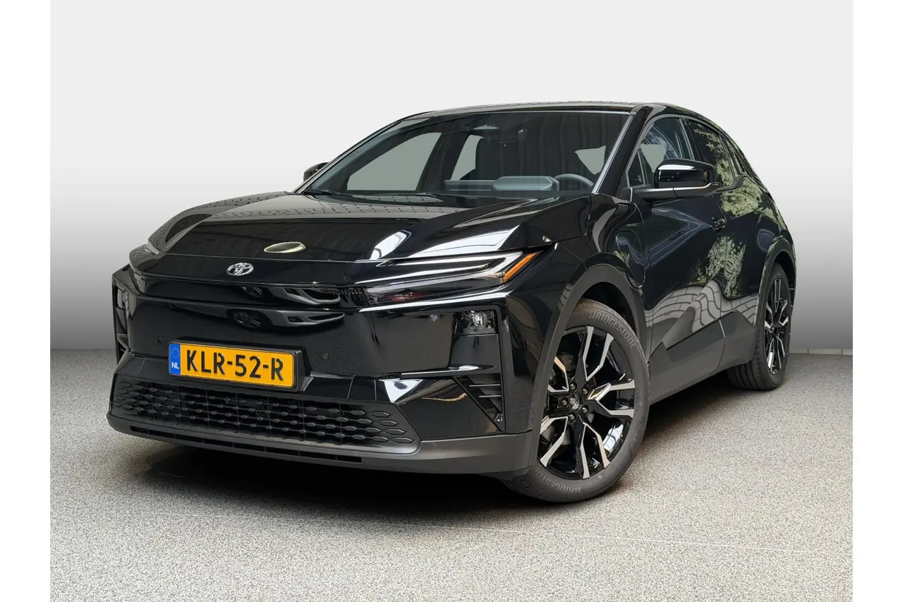 Toyota C-HR First Edition 77 kWh 2026, foto 1