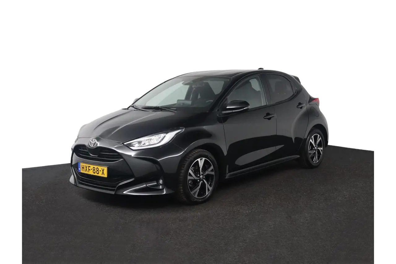 Toyota Yaris 1.5 Hybrid 115 Dynamic 2025, photo 1