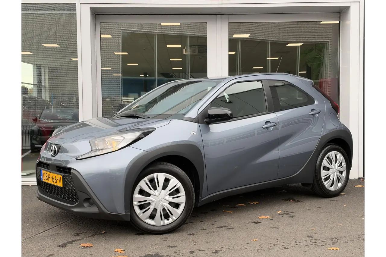Toyota Aygo X 1.0 VVT-i Mt Play 2024, foto 1