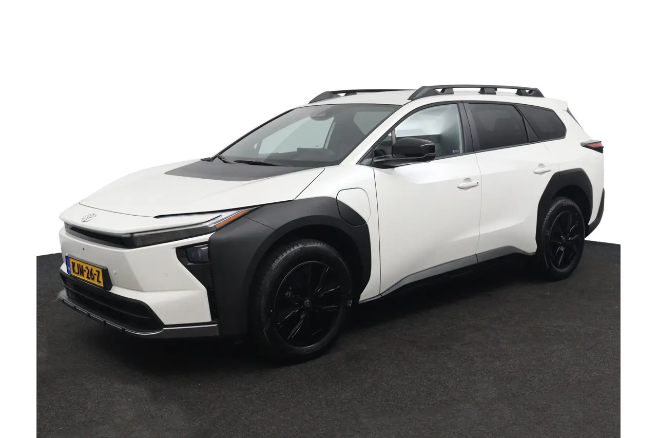 Toyota bZ4X Dynamic 75 kWh 2026, foto 1