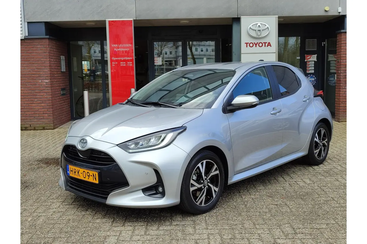Toyota Yaris 1.5 Hybrid 115 Dynamic 2025, foto 1