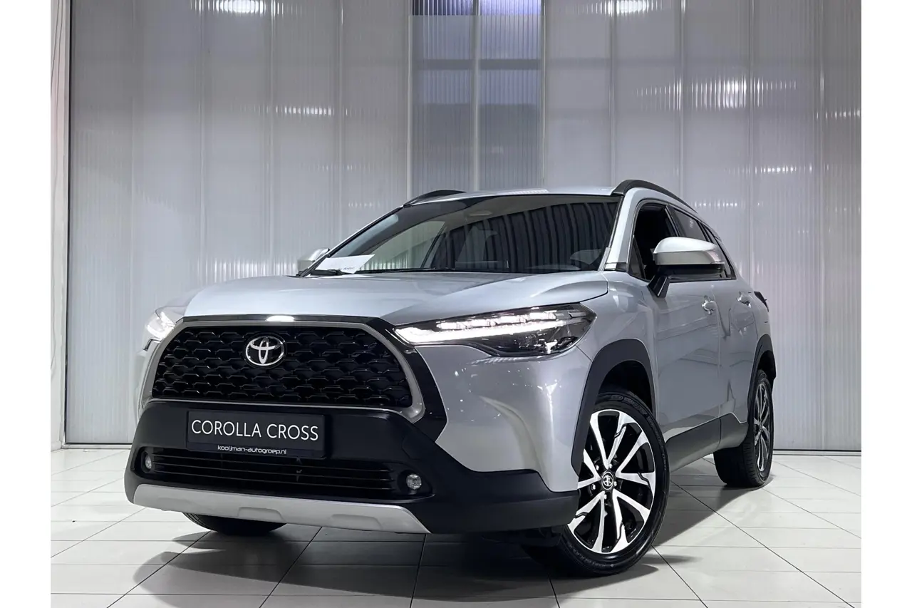 Toyota Corolla Cross Hybrid 140 Dynamic 2024, foto 1