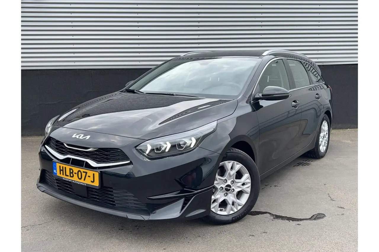 Kia Ceed Sportswagon 1.5 T-GDi DynamicLine 2025, foto 1