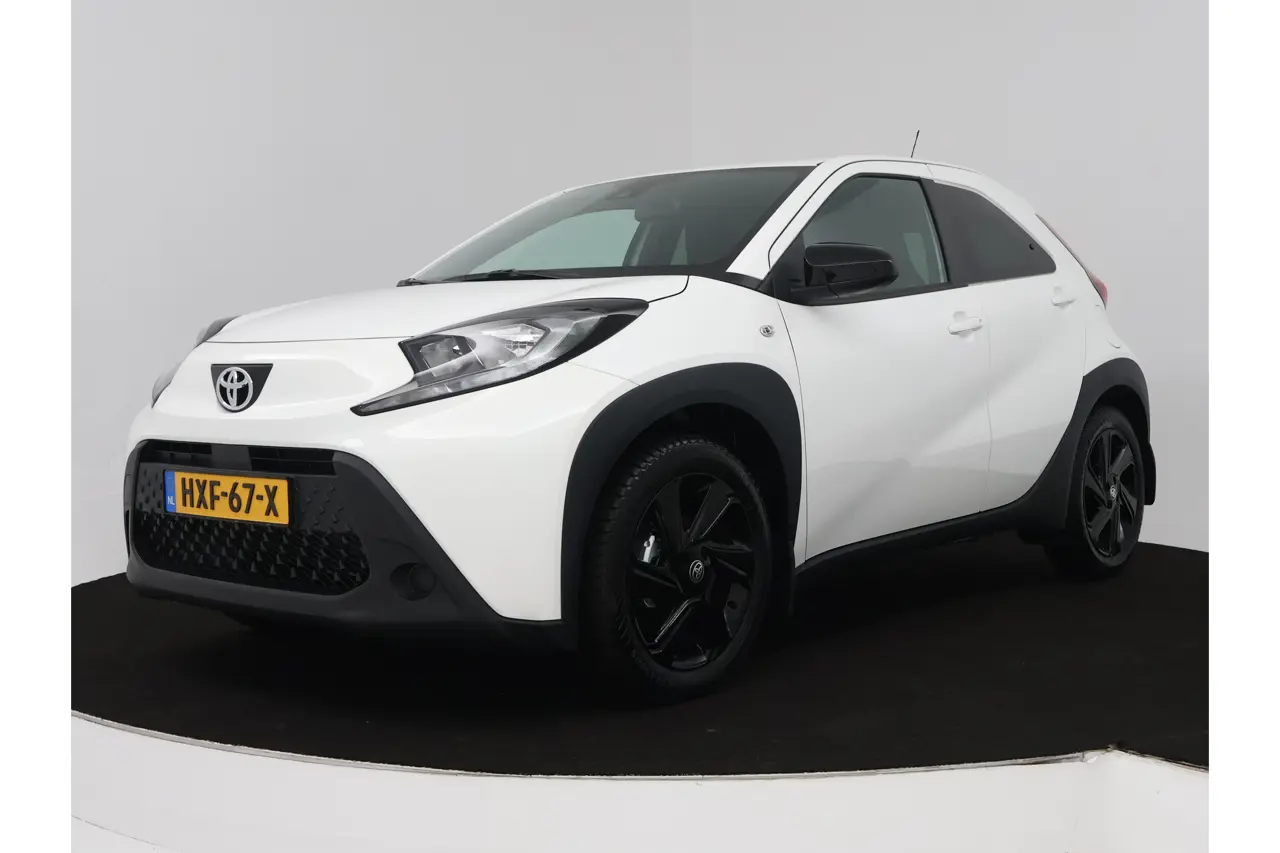 Toyota Aygo X 1.0 VVT-i Mt Play 2025, foto 1