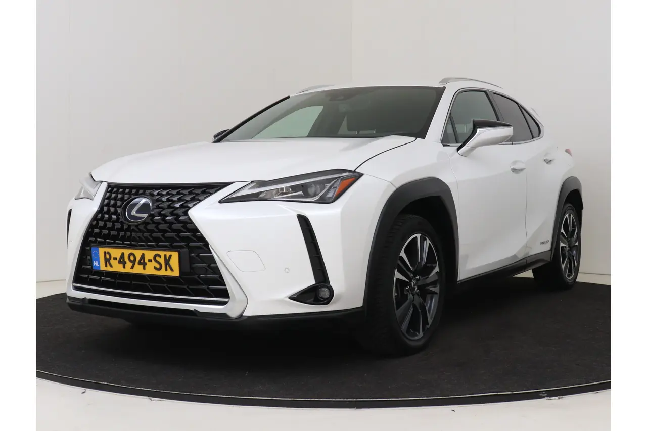 Lexus UX 250H Preference Line 2021, foto 1