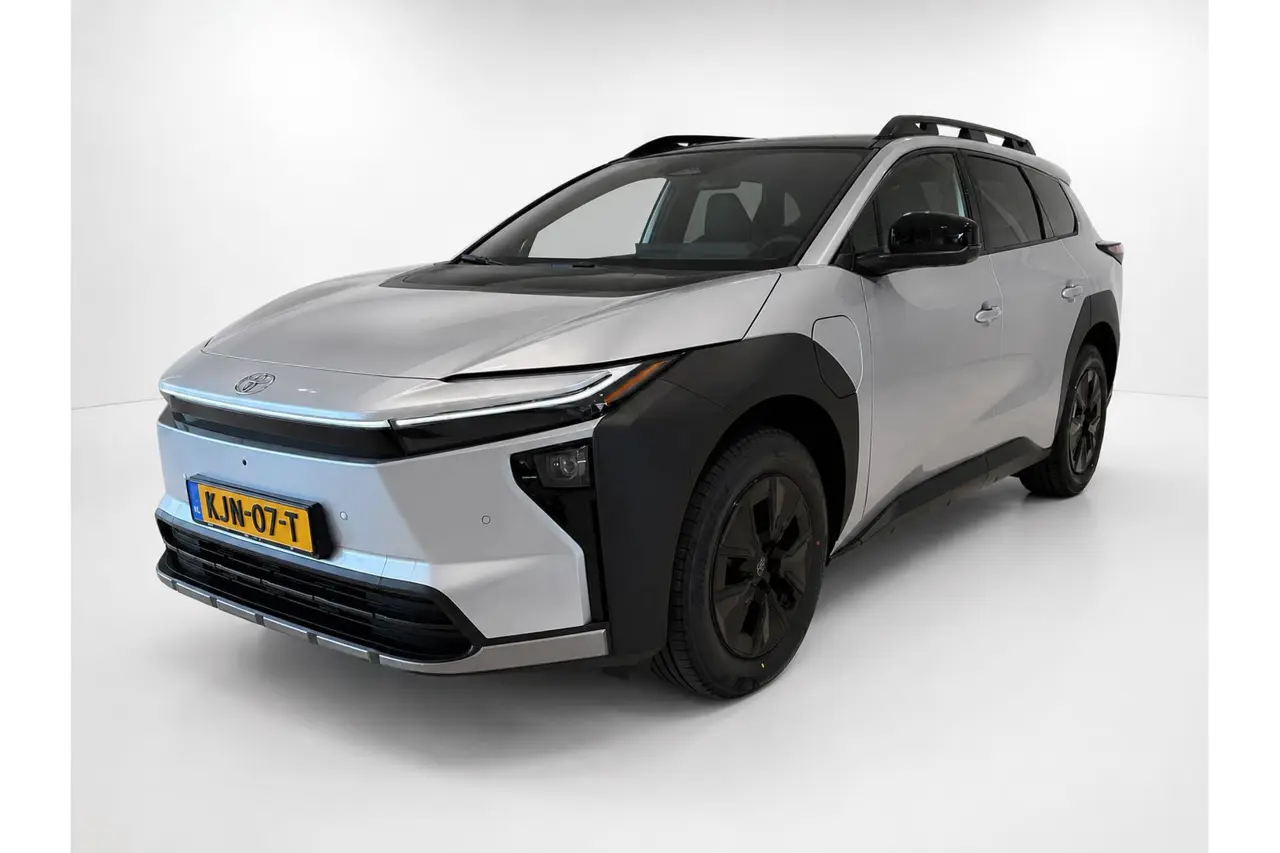 Toyota bZ4X Executive AWD 75 kWh 2026, foto 1