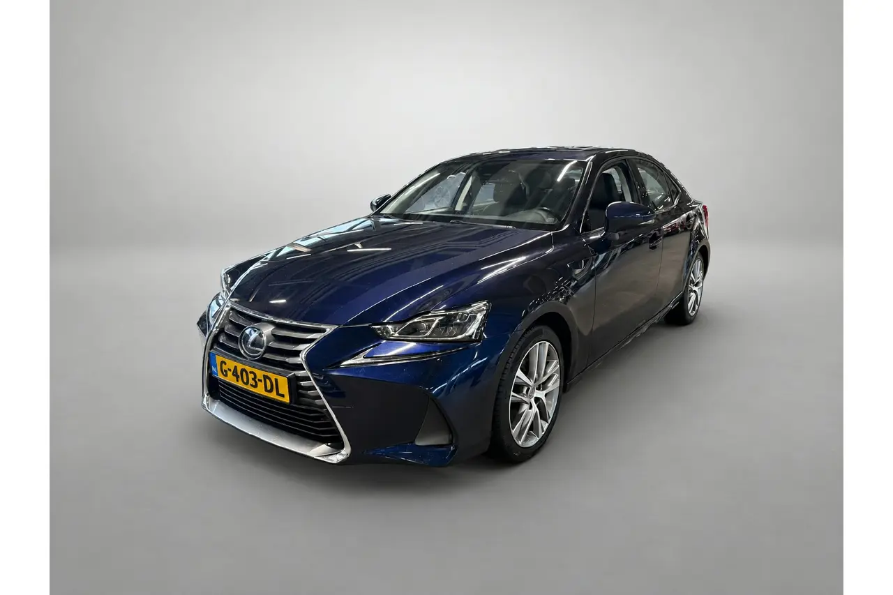 Lexus IS 300H Hybrid Edition 30 2019, foto 1