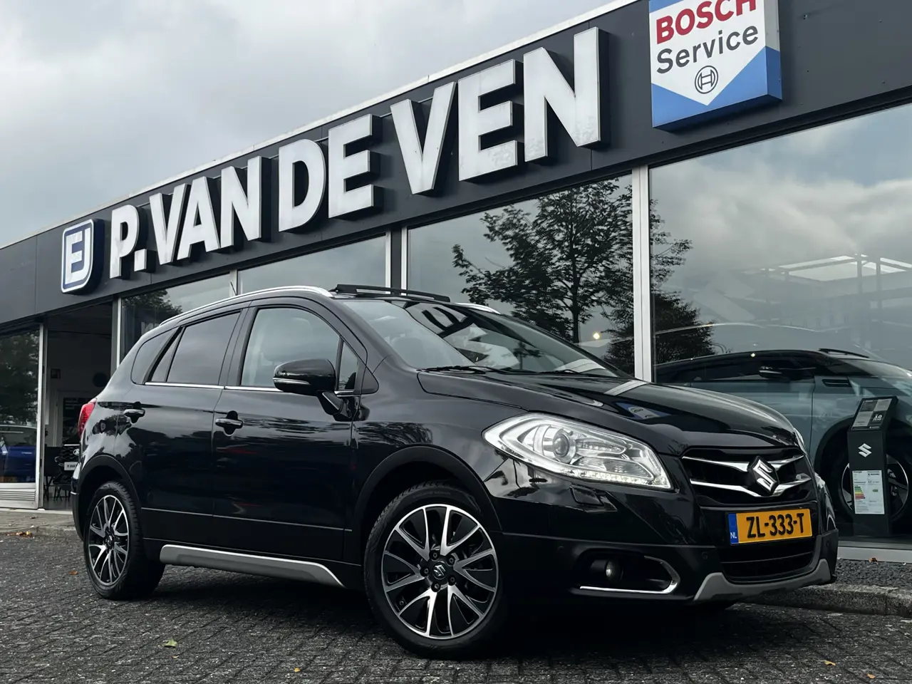 Suzuki S-Cross 1.6 High Executive Allgrip 120Pk 2015, foto 1