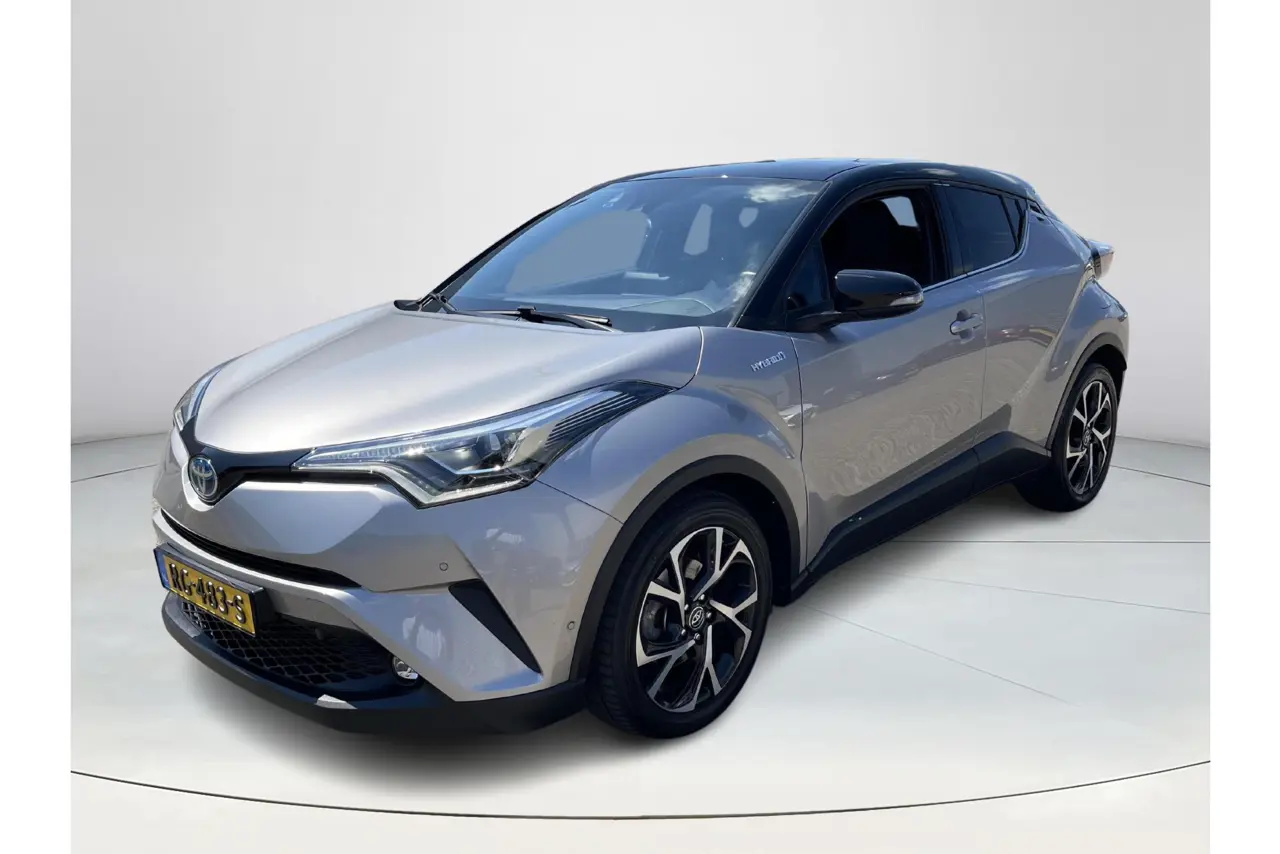 Toyota C-HR 1.8 Hybrid Bi-Tone Plus 2017, foto 1
