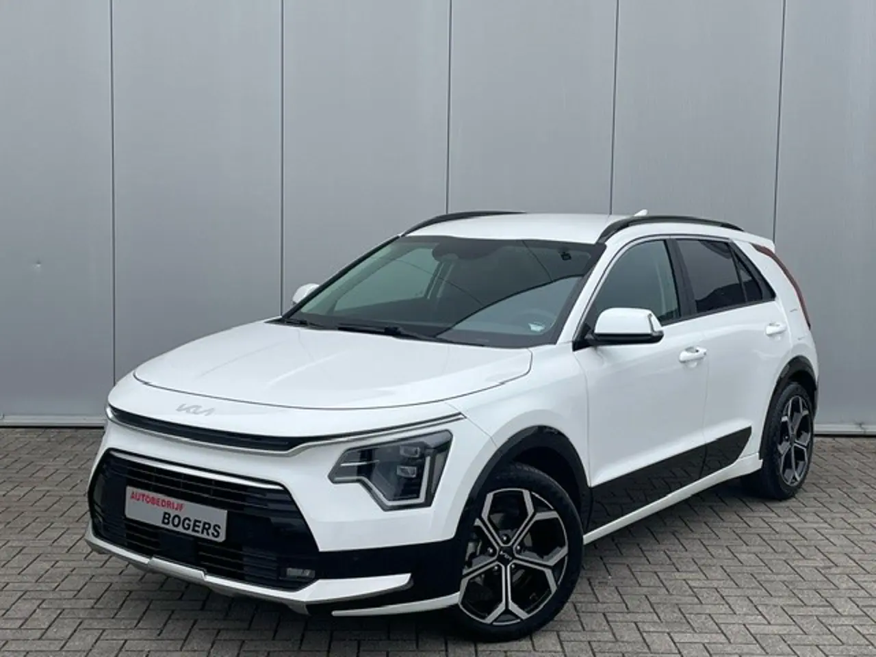 Kia Niro 1.6 Gdi Hybrid Dynamicline 2023, foto 1