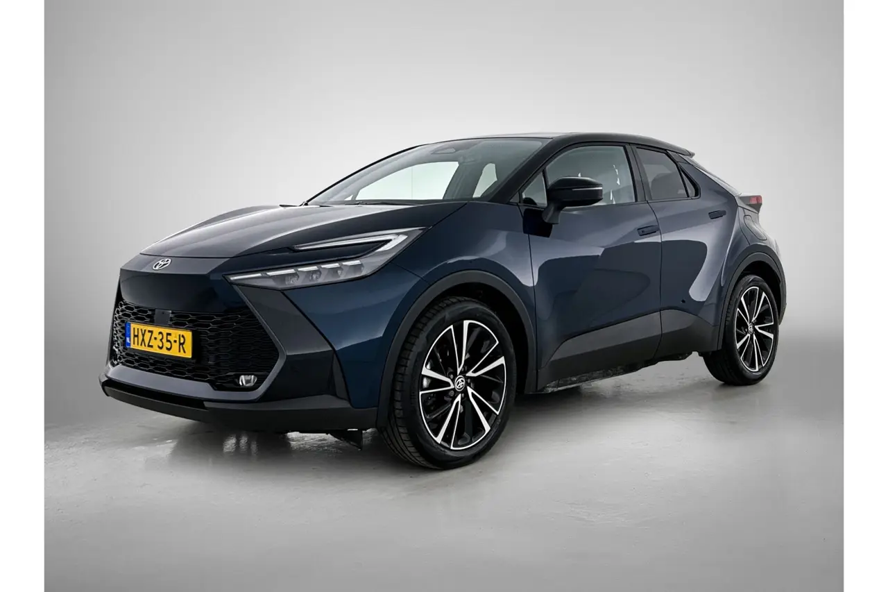Toyota C-HR 2.0 Plug-In Hybrid 220 Executive 2025, foto 1
