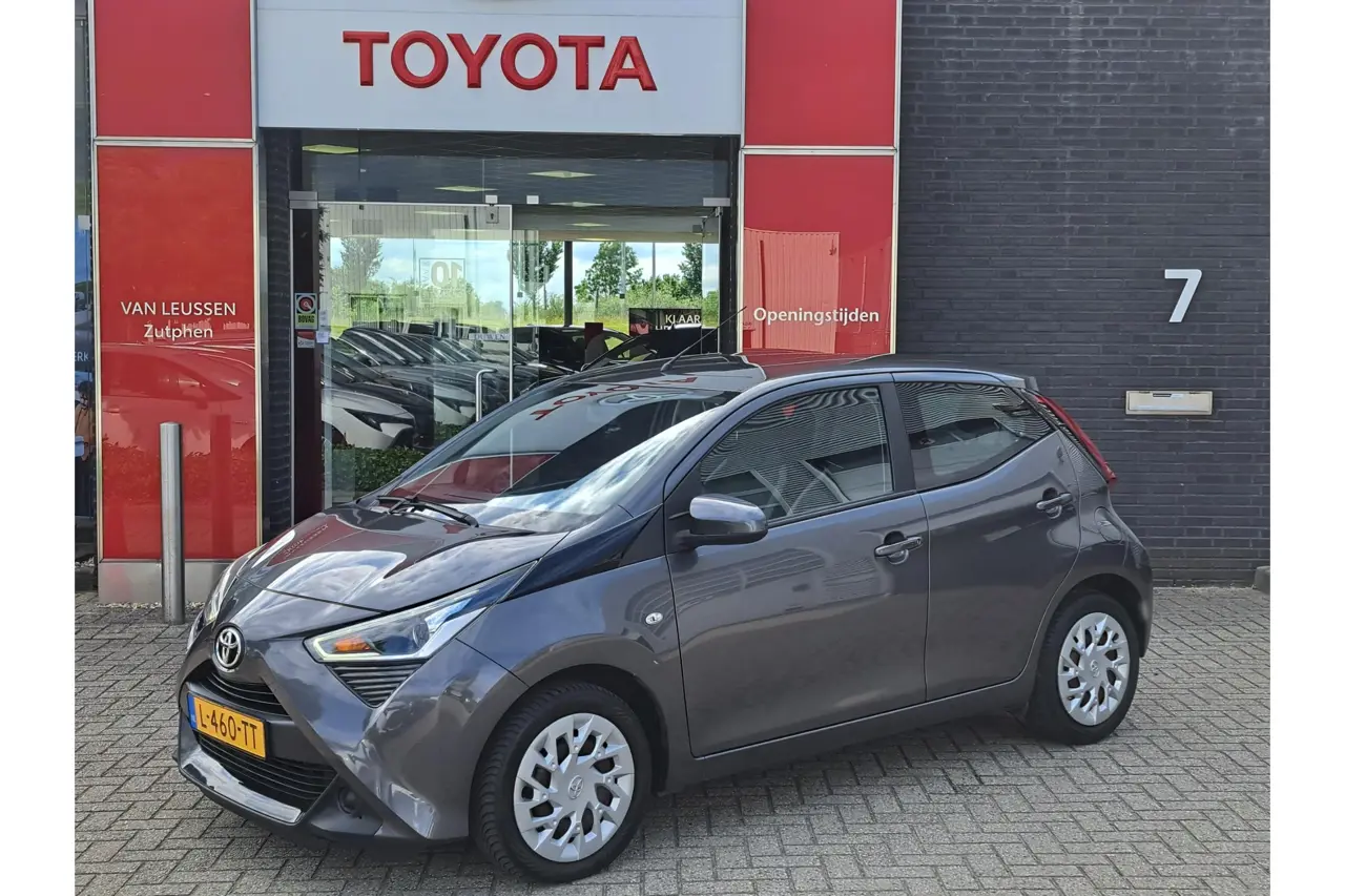 Toyota Aygo Play 2021, foto 1