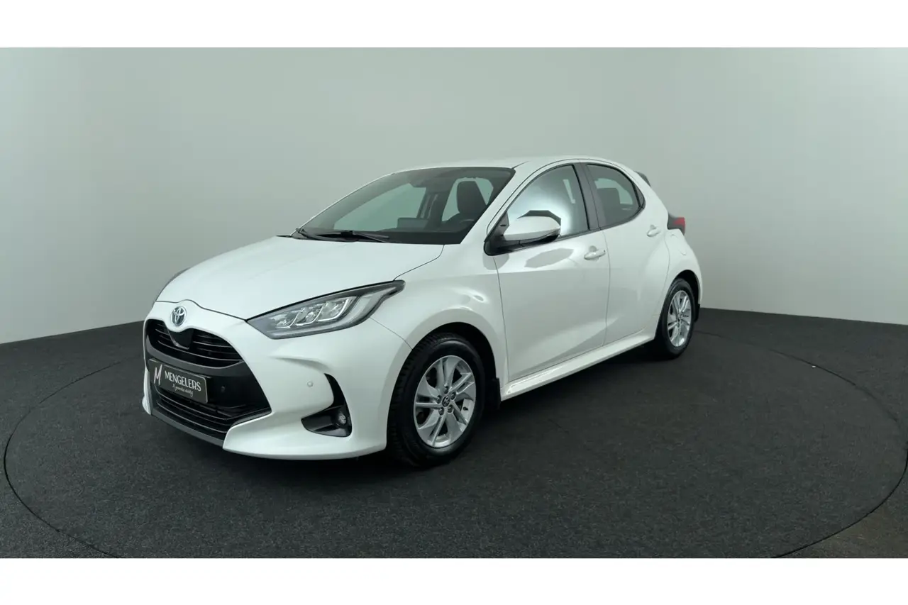 Toyota Yaris 1.5 Hybrid Active 2022, foto 1