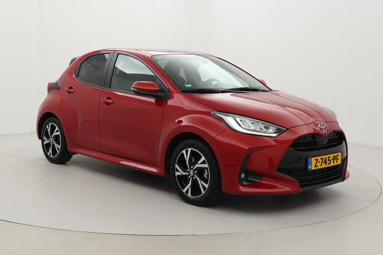 Toyota Yaris 1.5 Hybrid 115 First Edition 2024, foto 1