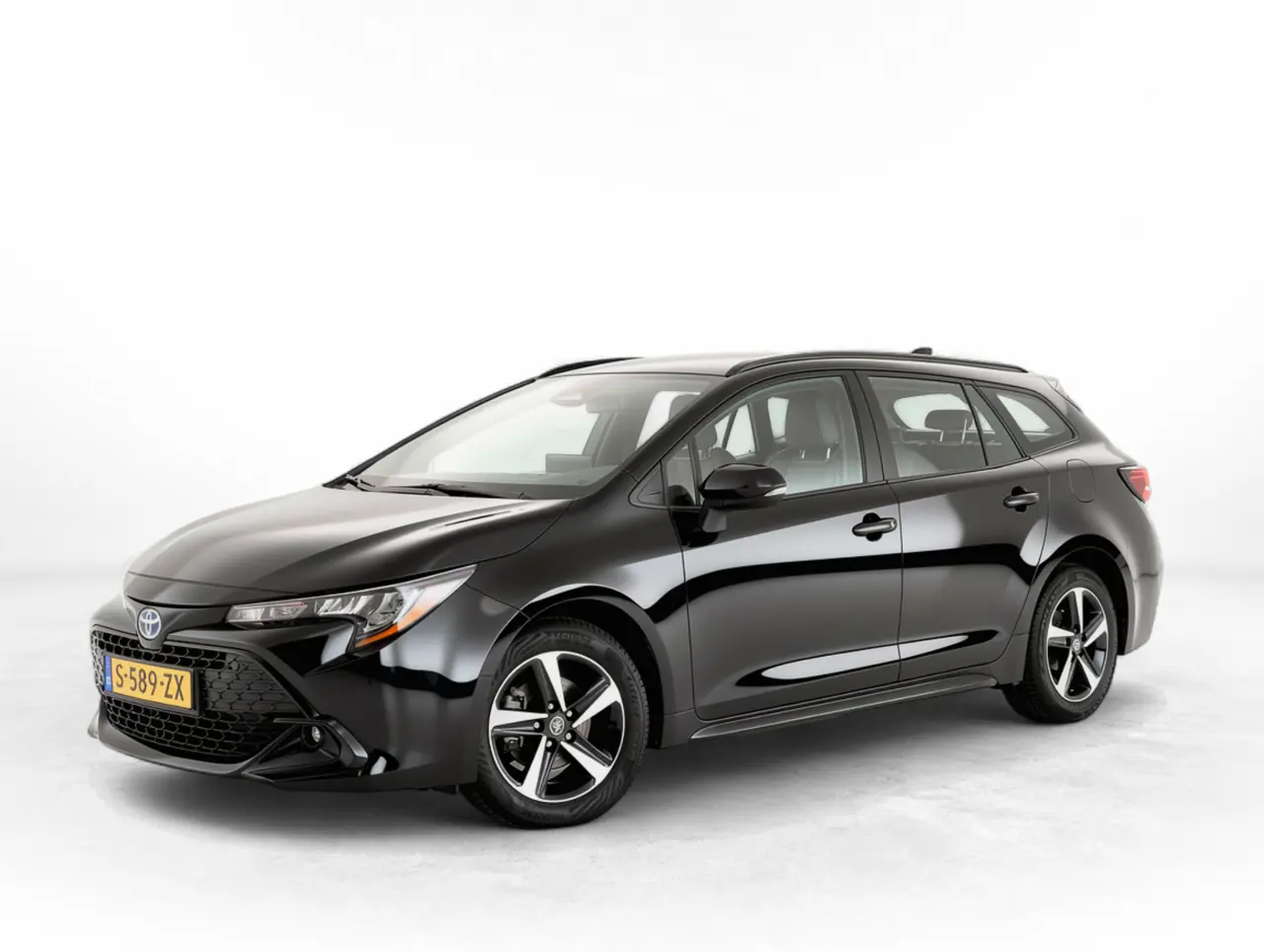 Toyota Corolla Touring Sports Hybrid 140 Active 2023, foto 1
