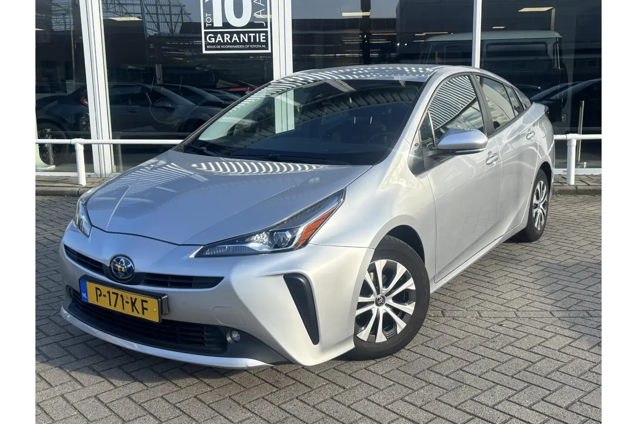 Toyota Prius 1.8 Dynamic 2022, foto 1