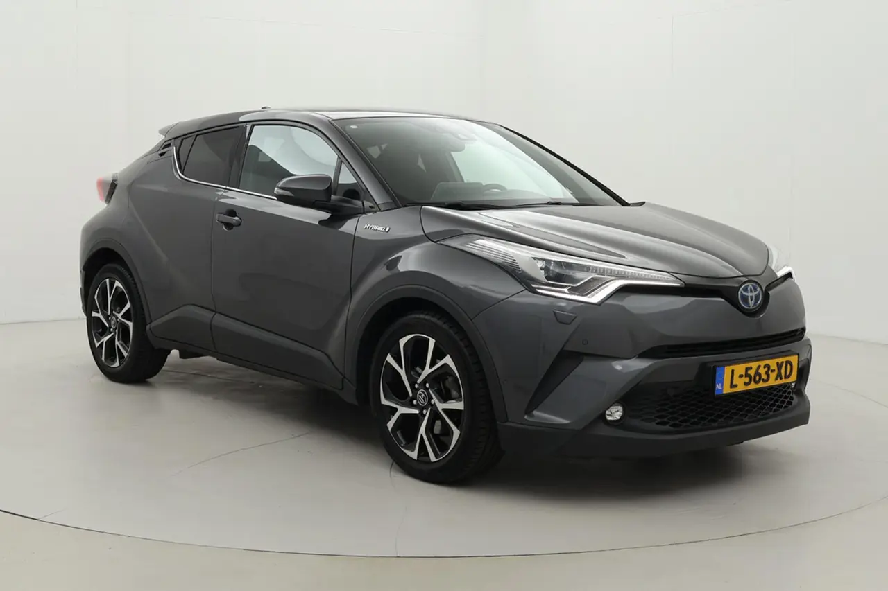 Toyota C-HR 1.8 Hybrid Style Ultimate 2019, foto 1