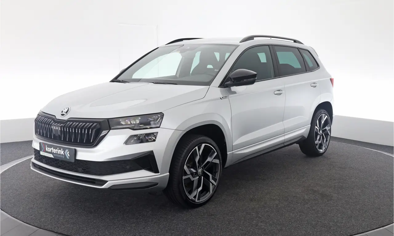 Škoda Karoq 1.5 TSI Act Sportline Business 2022, foto 1