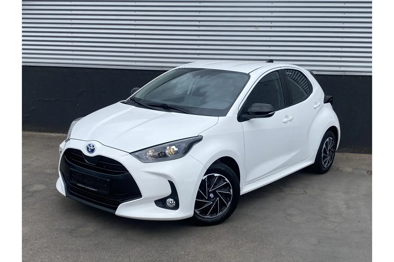 Toyota Yaris 1.5 Hybrid Active 2022, foto 1