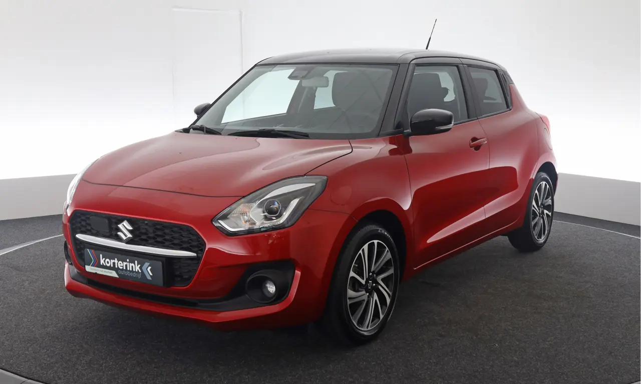 Suzuki Swift 1.2 Style Smart Hybrid 2024, photo 1