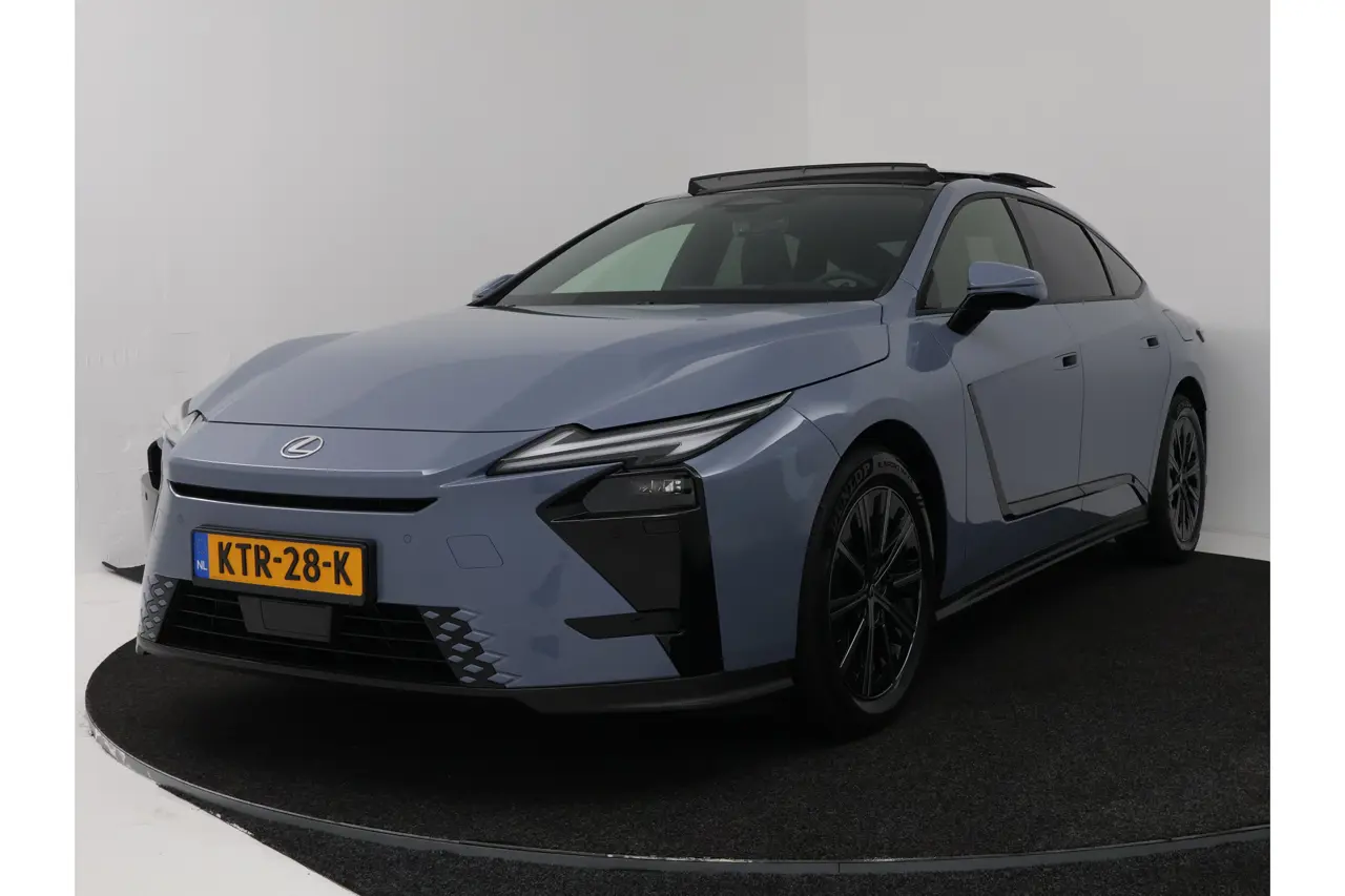 Lexus ES 300H Hybrid Luxury Line 2026, photo 1