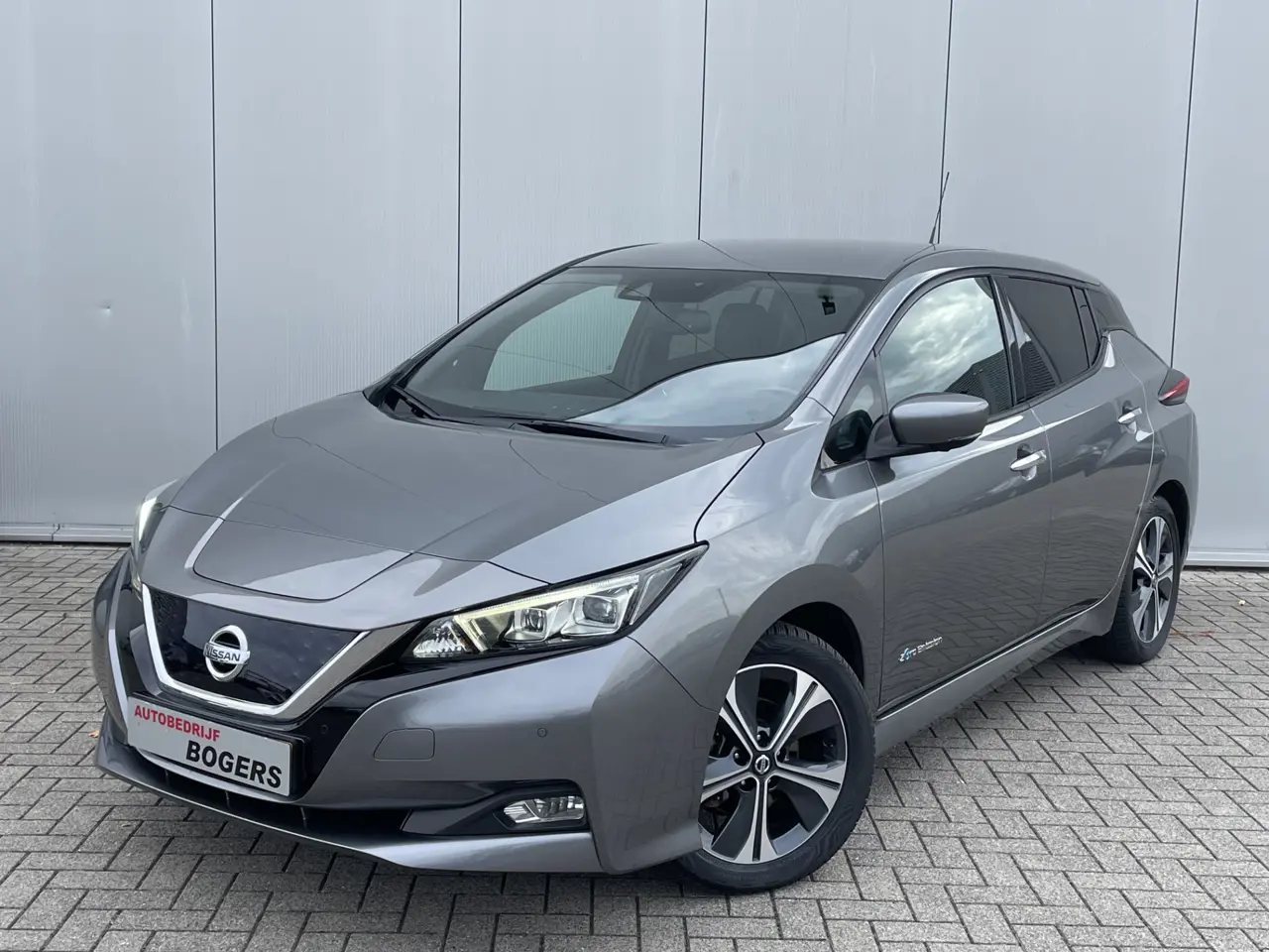 Nissan Leaf Tekna 40 kWh Soh 84,78% 2018, foto 1