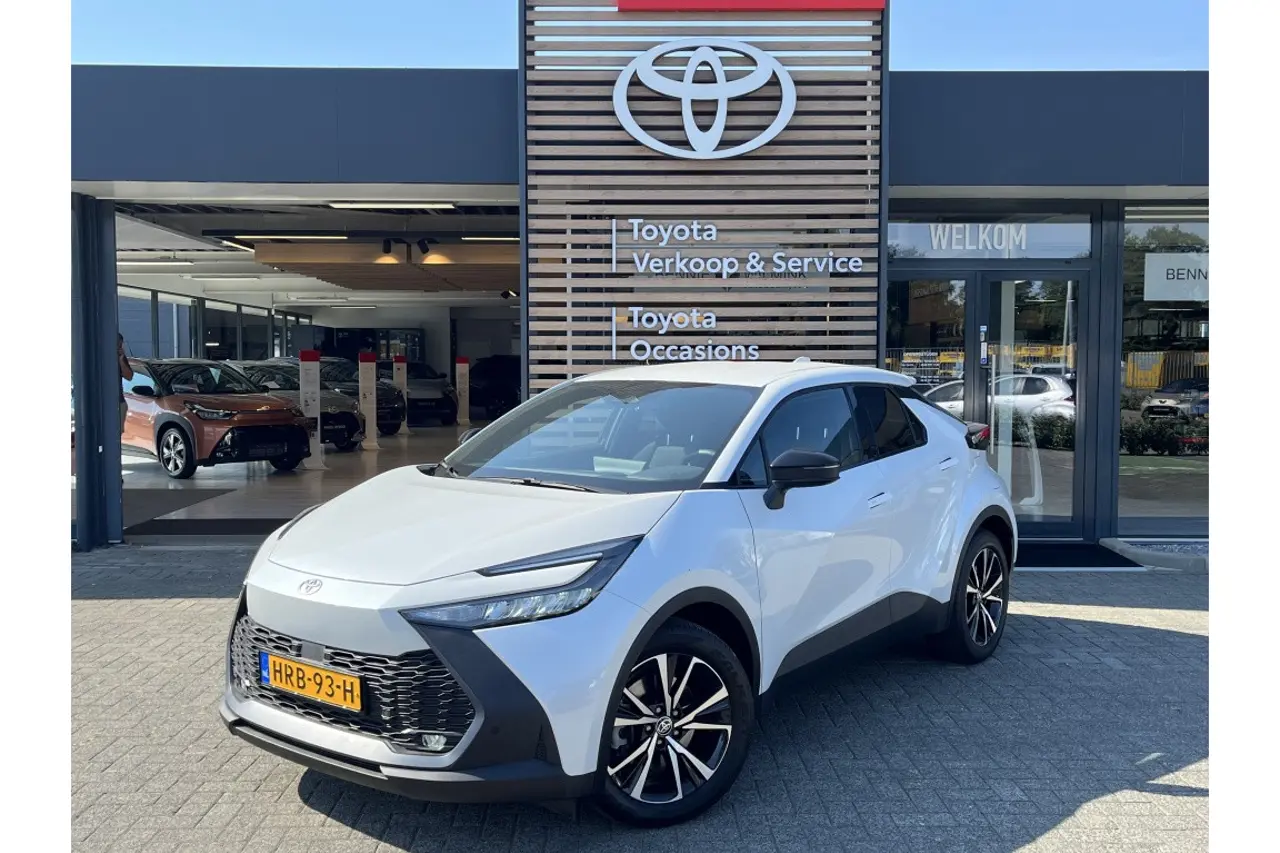Toyota C-HR 2.0 PHEV 220 Dynamic 2025, foto 1