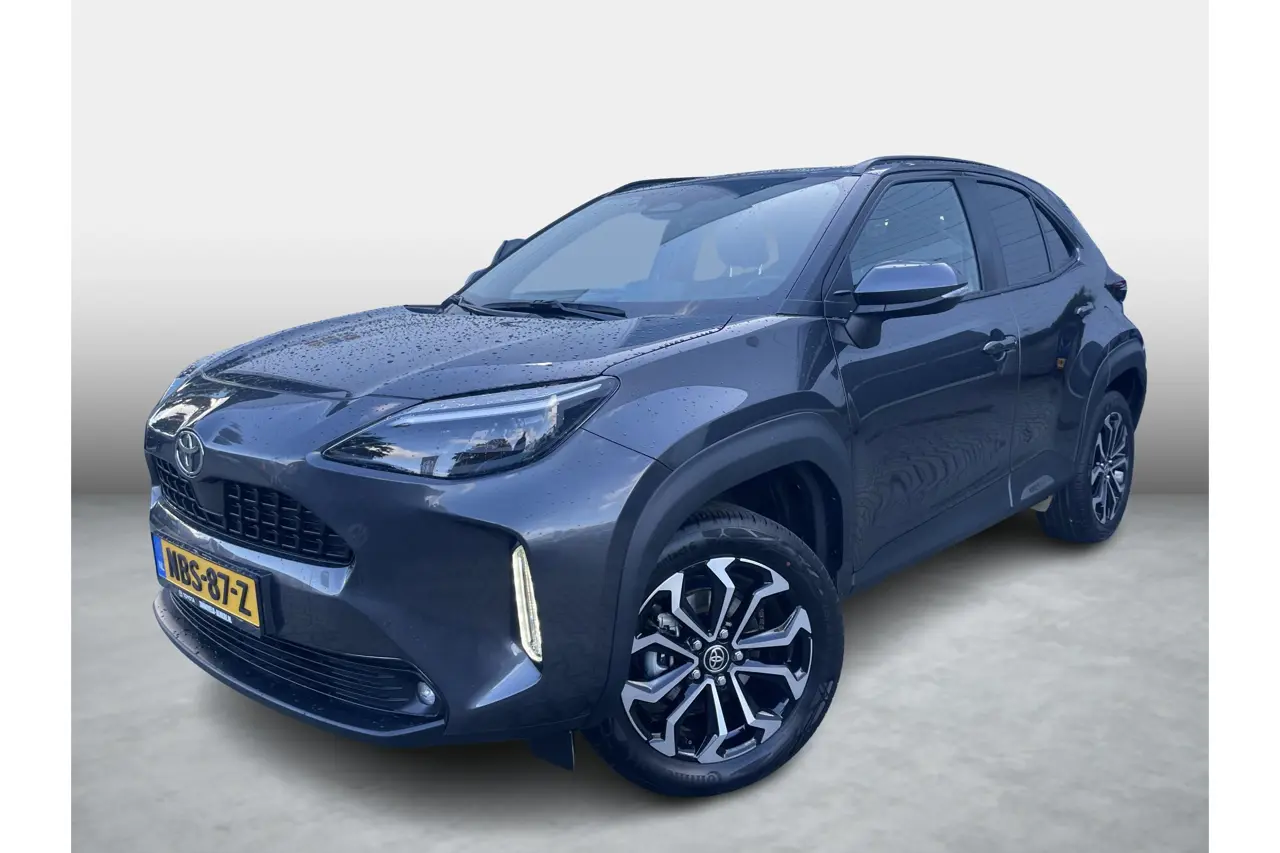 Toyota Yaris Cross 1.5 Hybrid 130 Dynamic Winterpack 2026, photo 1