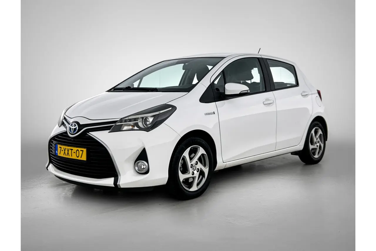 Toyota Yaris 1.5 Hybrid Comfort 2014, foto 1