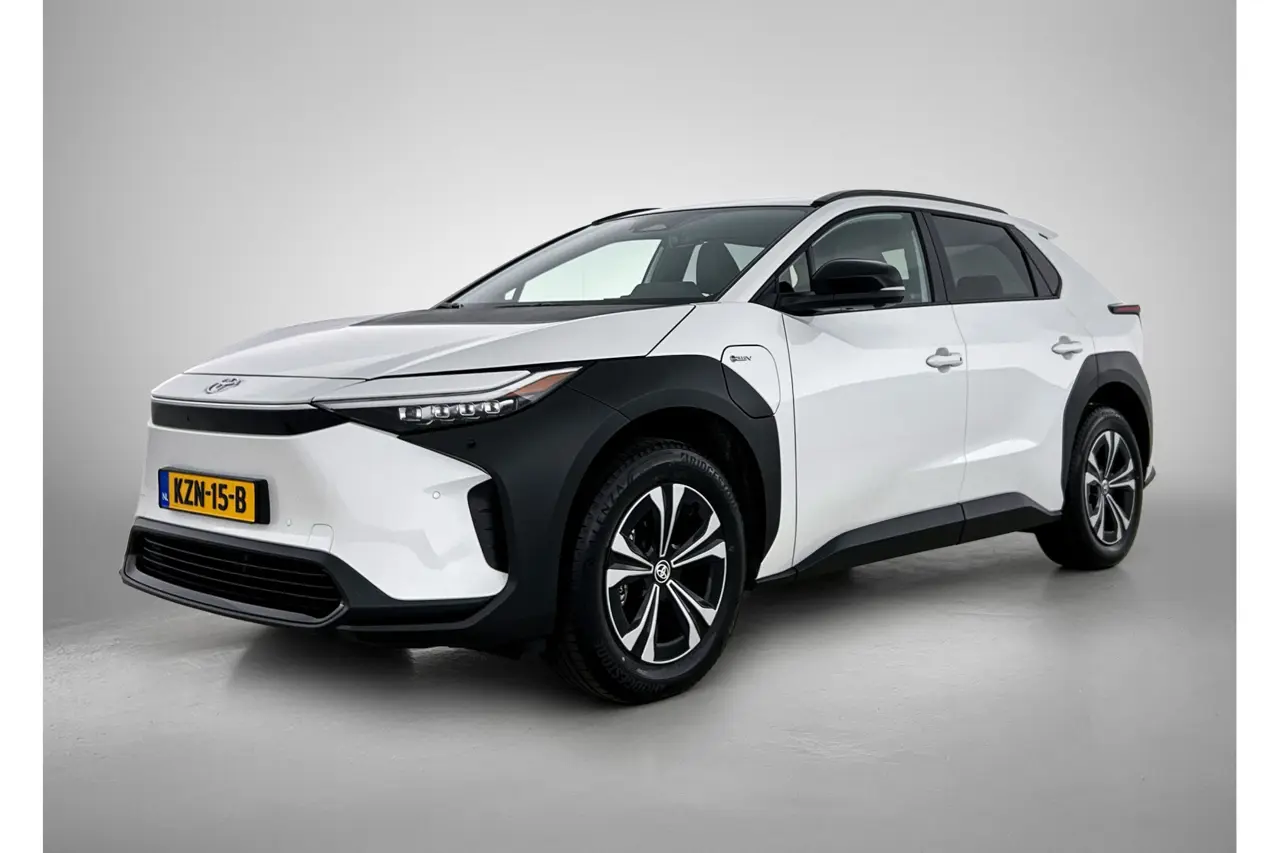 Toyota bZ4X Dynamic 4WD 71 kWh 2025, foto 1