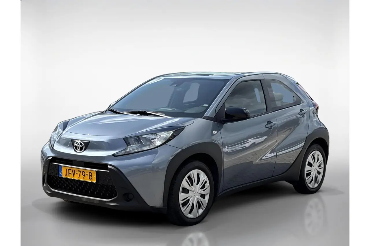 Toyota Aygo X 1.0 VVT-i Mt Play 2025, foto 1