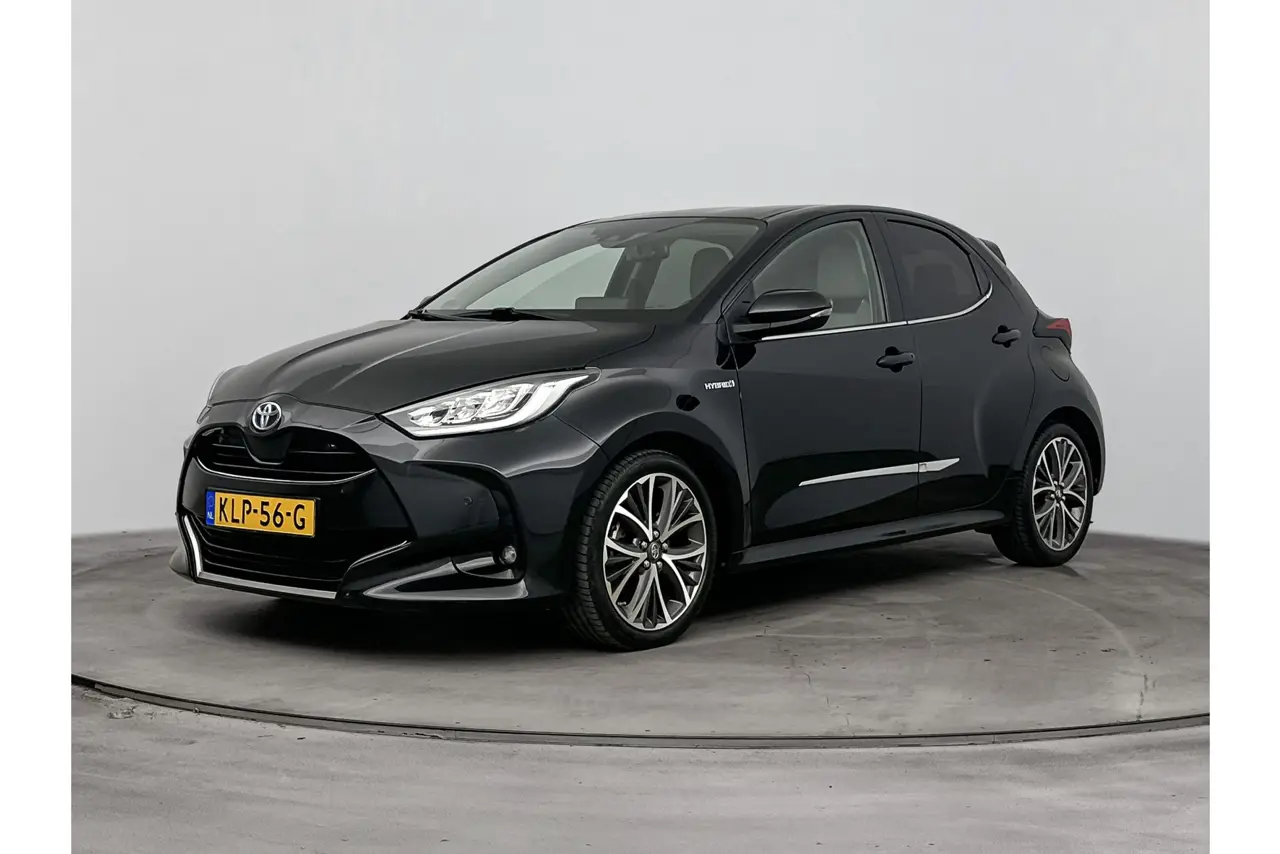 Toyota Yaris 1.5 Hybrid Executive 2021, foto 1