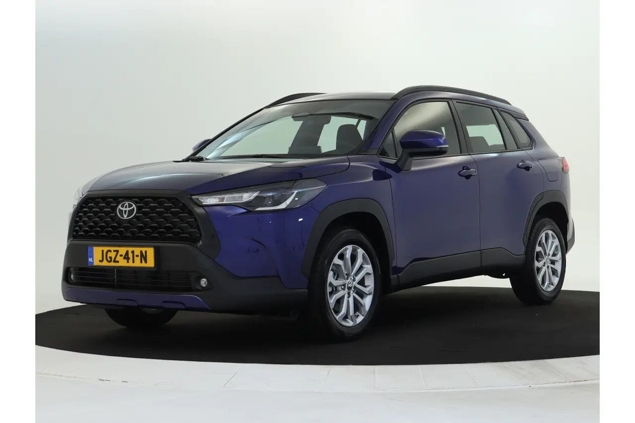 Toyota Corolla Cross Hybrid 140 Active 2025, foto 1