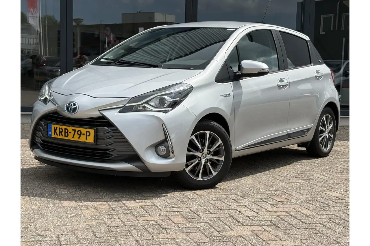 Toyota Yaris 1.5 Hybrid Dynamic Y20 2020, foto 1