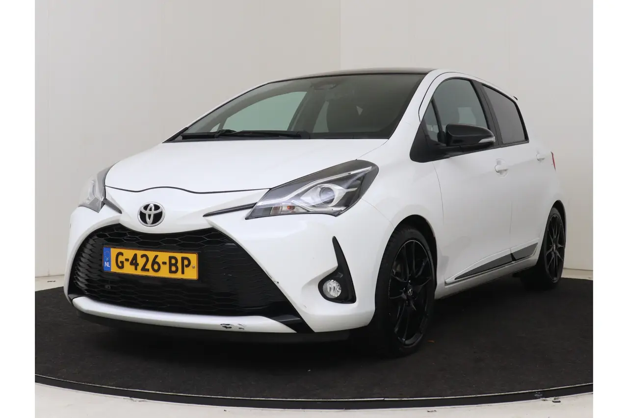 Toyota Yaris 1.5 Hybrid Gr-Sport 2019, foto 1