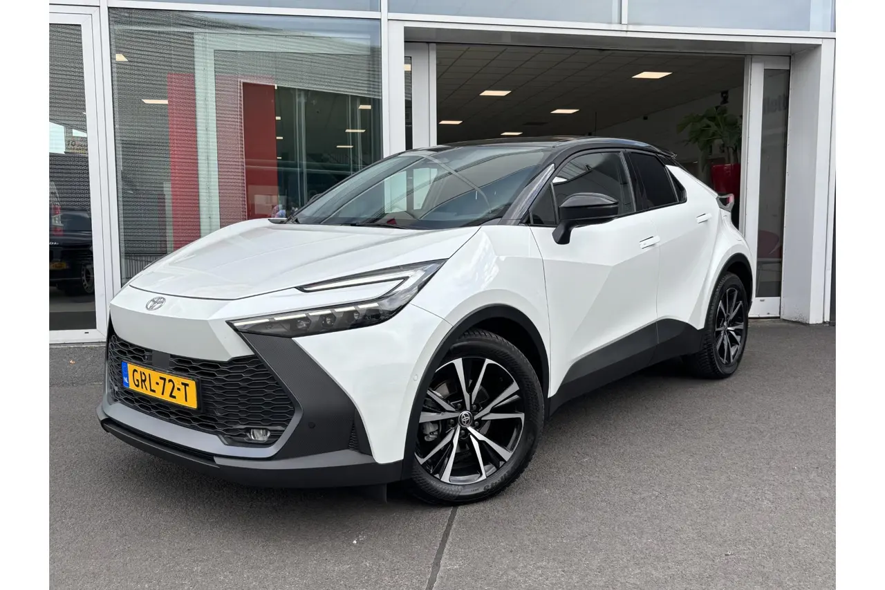 Toyota C-HR 1.8 Hybrid 140 First Edition 2024, foto 1