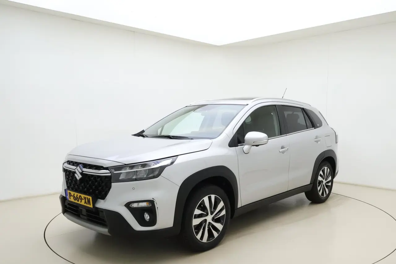 Suzuki S-Cross 1.4 Boosterjet Style Smart Hybrid 2022, foto 1