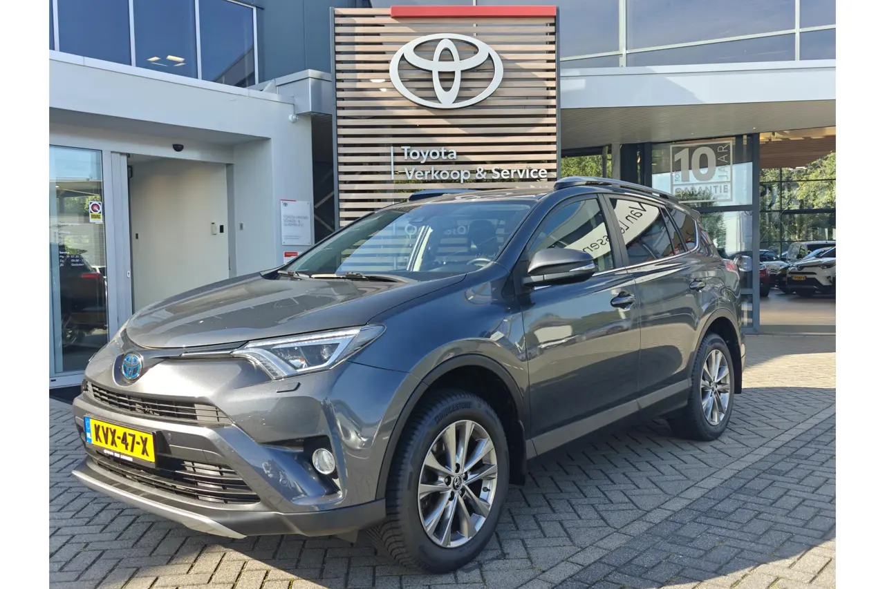 Toyota RAV4 2.5 Hybrid Style 2019, foto 1