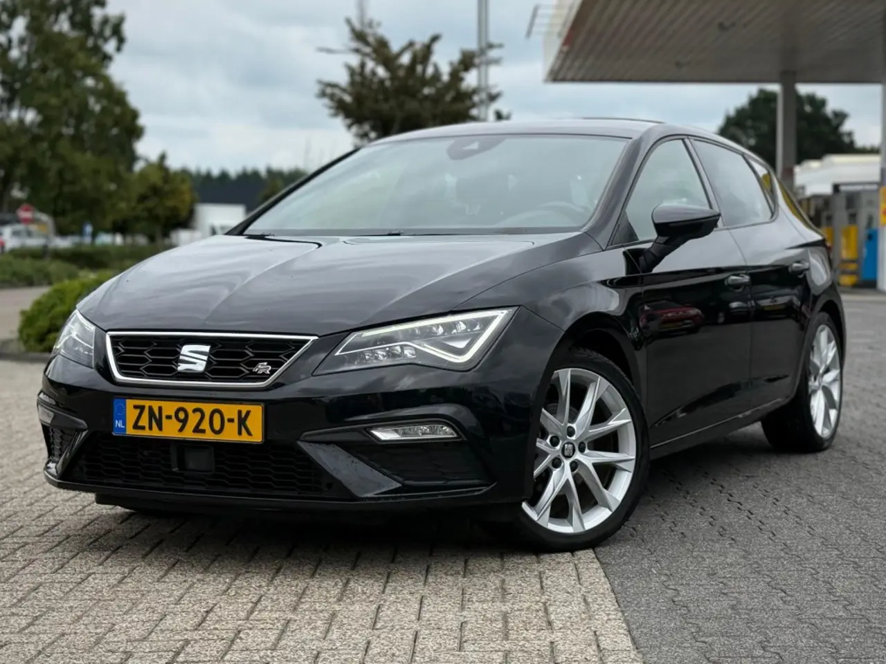 SEAT Leon 1.5Tsi Fr Virtual Dashboard Keyless Camera Add.Cruise Trekhaak 2019, foto 1