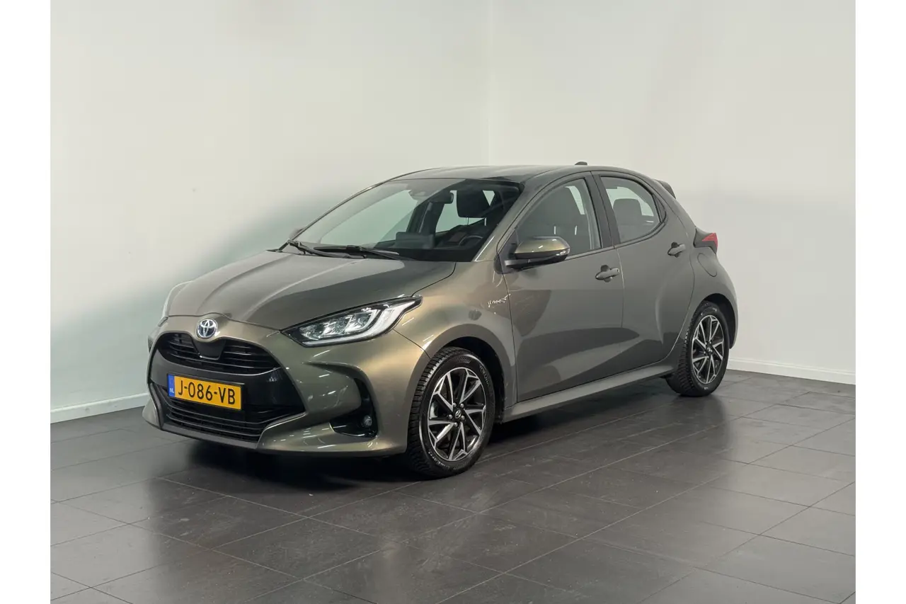 Toyota Yaris 1.5 Hybrid Dynamic 2020, photo 1