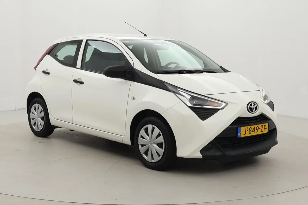 Toyota Aygo 1.0 VVT-i X-Fun 2020, photo 1