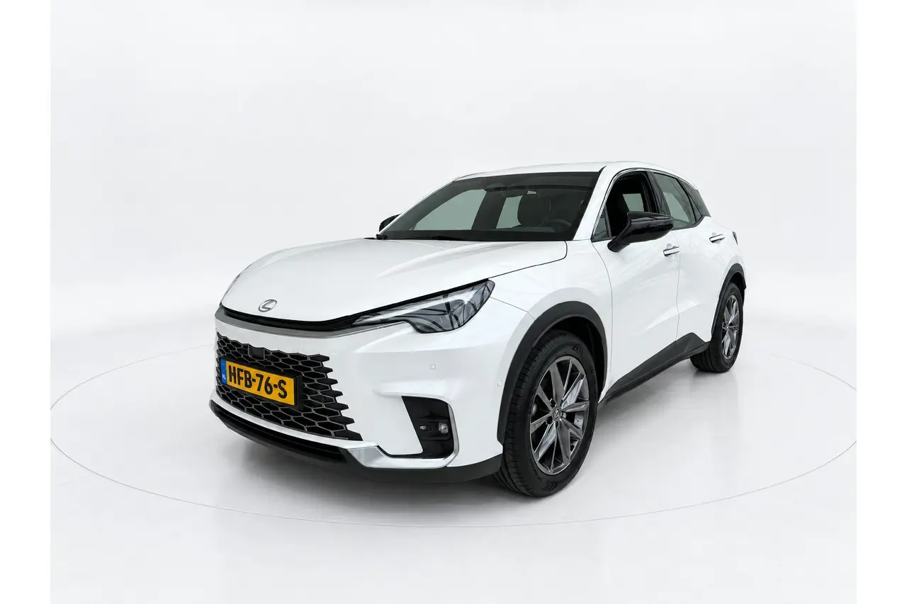 Lexus LBX 1.5 Relax 2Wd 2025, foto 1